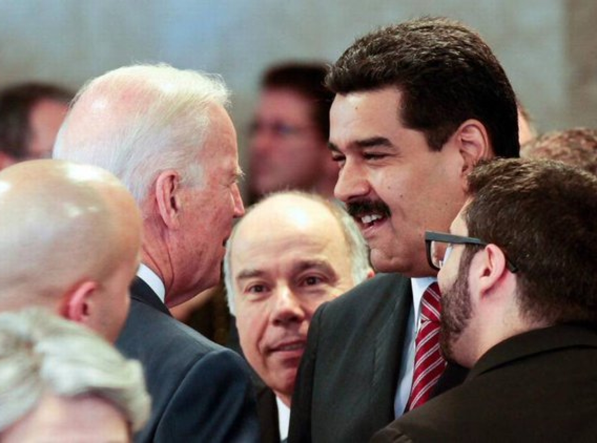 Biden rinde tributo a Maduro